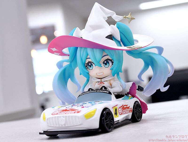 Good Smile Racing - Hatsune Miku - Nendoroid  (#2477) - Racing 2024 Ver. (GOOD SMILE Racing) photo 11