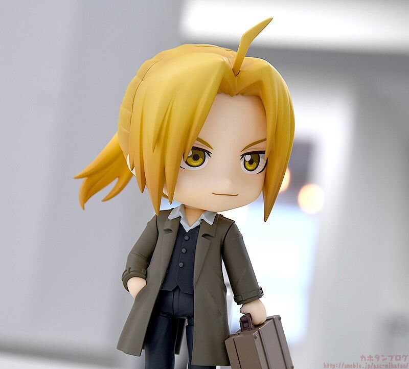 Hagane no Renkinjutsushi Fullmetal Alchemist - Edward Elric - Nendoroid (#2547) - Final Episode Ver. (Good Smile Company) photo 15