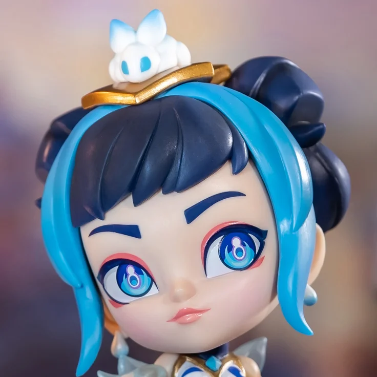 League of Legends - Lux - League of Legends Series 4 (#24) - Porcelain (Pure Arts, Riot Games)