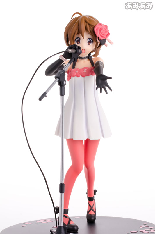 K-ON! - Hirasawa Yui - Ichiban Kuji Premium - Ichiban Kuji Premium K-ON! 5th Anniversary ♪  (A Prize) (Banpresto) photo 3