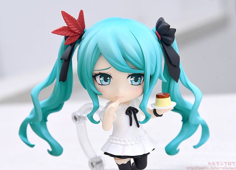 Vocaloid - Hatsune Miku - Nendoroid (#2430) - World is Mine 2024 Ver. (Good Smile Company) photo 3