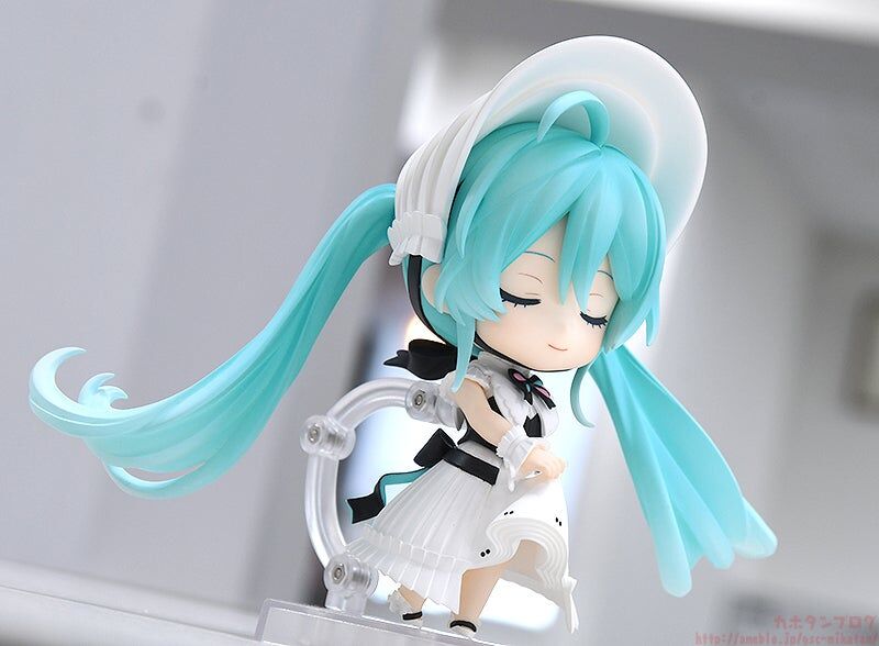 Vocaloid - Hatsune Miku - Nendoroid  (#2490) - Symphony 2023 Ver. (Good Smile Company) photo 12