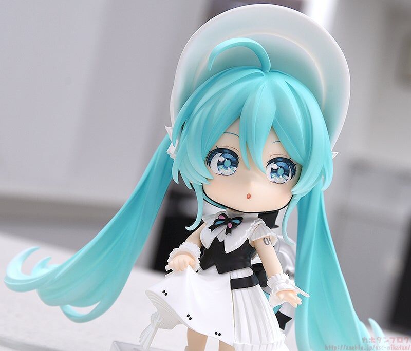 Vocaloid - Hatsune Miku - Nendoroid  (#2490) - Symphony 2023 Ver. (Good Smile Company) photo 13
