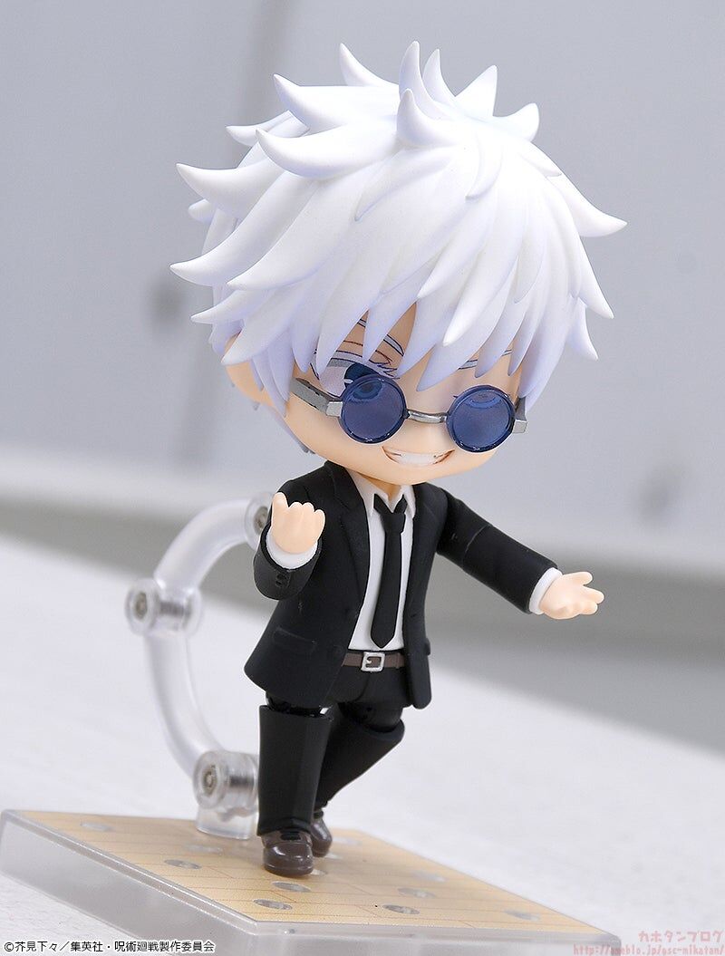 Jujutsu Kaisen - Gojou Satoru - Nendoroid  (#2440) - Suit Ver. (Good Smile Company) photo 3