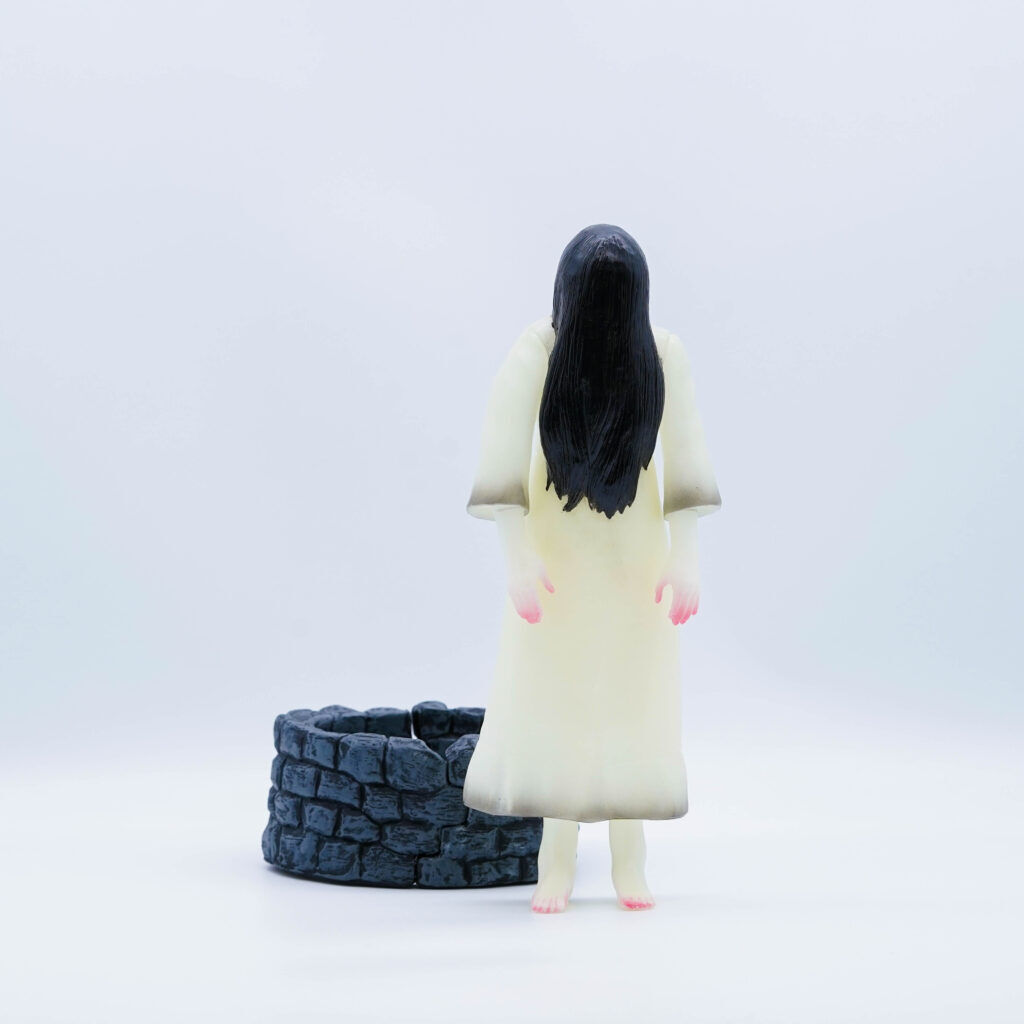Ring - Yamamura Sadako - Monster Heaven EX Sadako Glow in the Dark ver (Marmit) photo 6