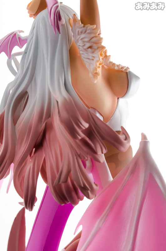 Vampire: The Night Warriors - Morrigan Aensland - Capcom Figure Builder Creator's Model - White Color. (Capcom) photo 18