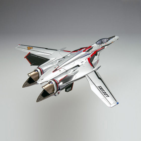 Macross Frontier - Saotome Alto's VF-25F Messiah Valkyrie - VF100's - VF100's FighterSpecial - 1/144 (Bandai) photo 2