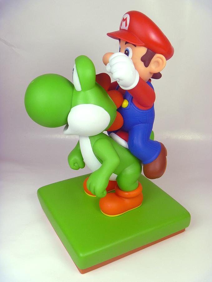 New Super Mario Bros. Wii - Mario - Yoshi - Max Figure (Banpresto) photo 3