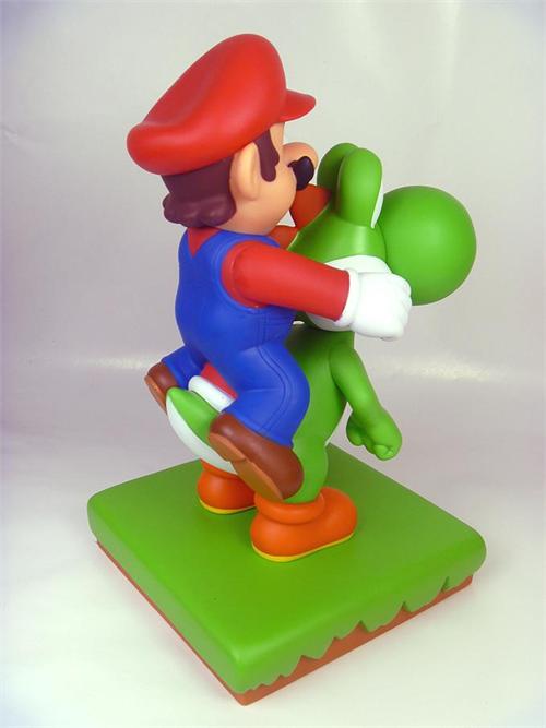 New Super Mario Bros. Wii - Mario - Yoshi - Max Figure (Banpresto) photo 4