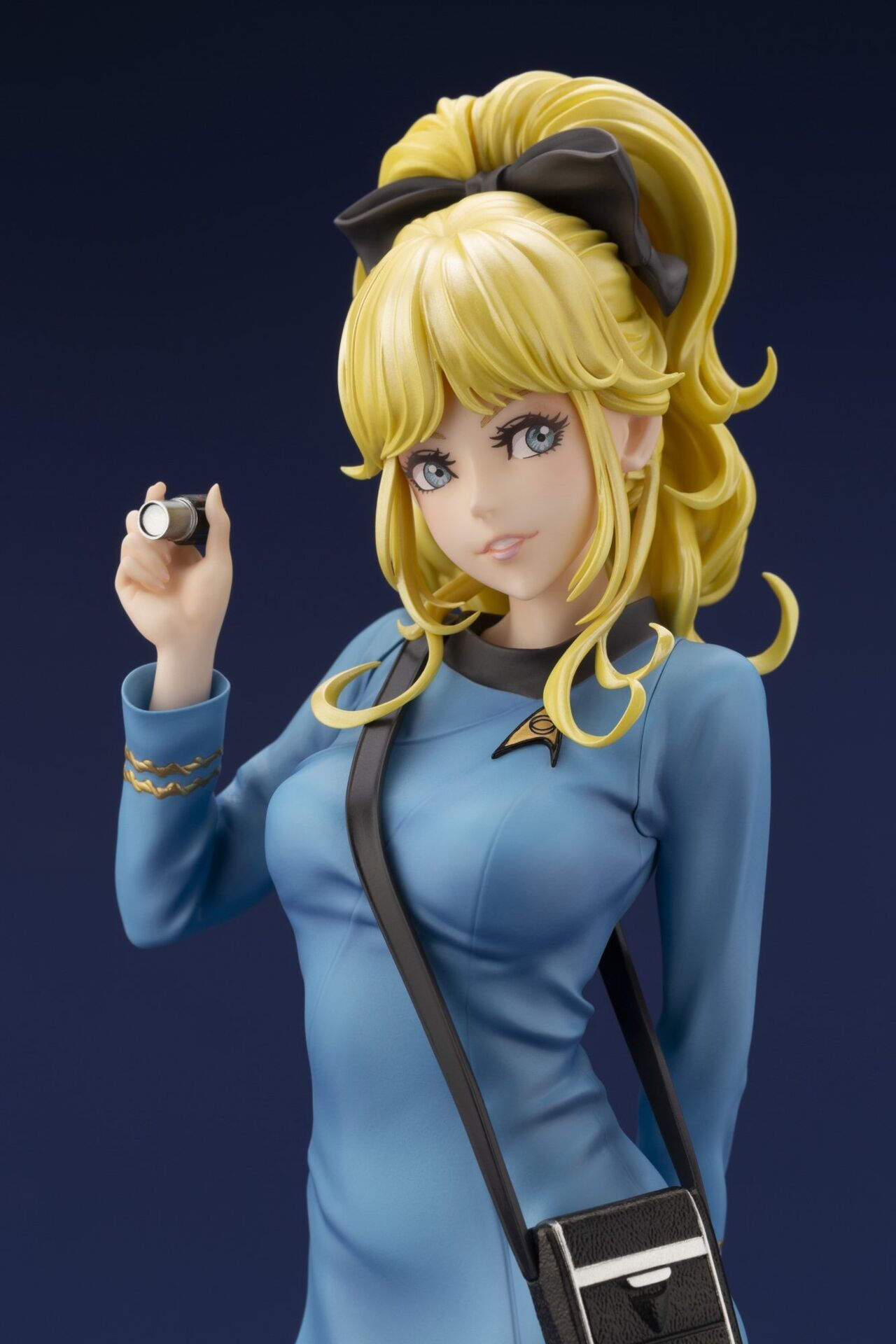 Star Trek - Star Trek: The Original Series - Bishoujo Statue - Medical Officer - 1/7 - Limited Edition (Kotobukiya) photo 2