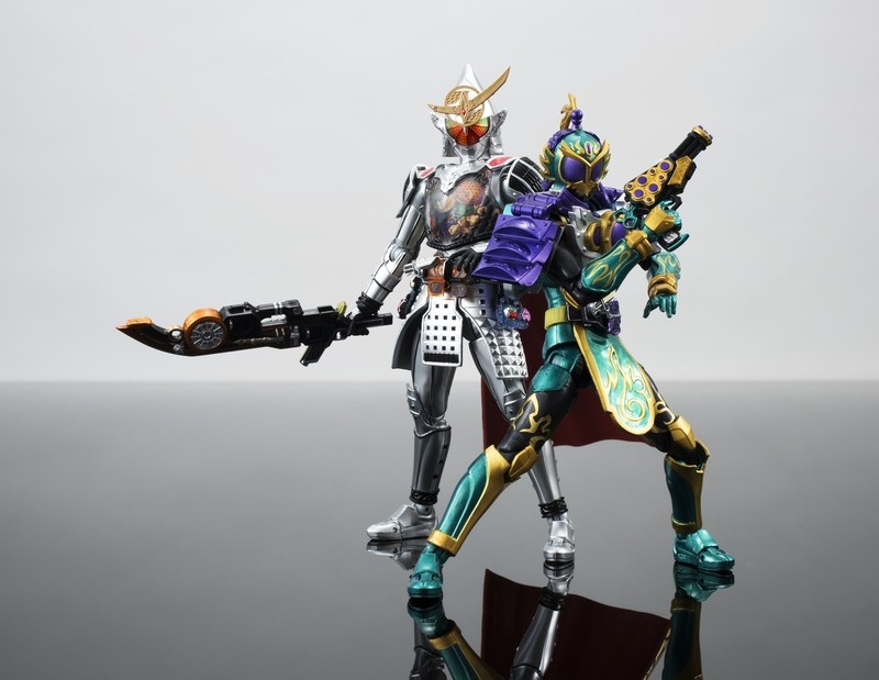 Kamen Rider Gaim - S.H.Figuarts - Kiwami Arms (Bandai)