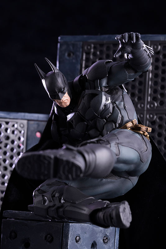 Batman: Arkham Knight - Batman - ARTFX+ - 1/10 (Kotobukiya) photo 4