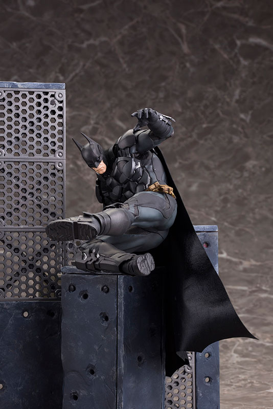 Batman: Arkham Knight - Batman - ARTFX+ - 1/10 (Kotobukiya) photo 7