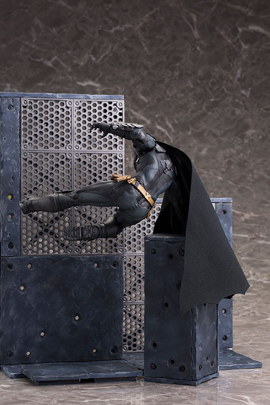 Batman: Arkham Knight - Batman - ARTFX+ - 1/10 (Kotobukiya) photo 11