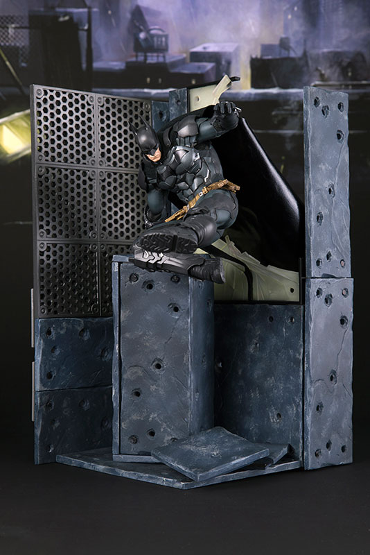 Batman: Arkham Knight - Batman - ARTFX+ - 1/10 (Kotobukiya) photo 12