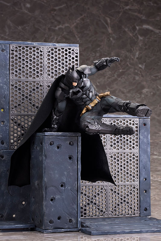 Batman: Arkham Knight - Batman - ARTFX+ - 1/10 (Kotobukiya) photo 13