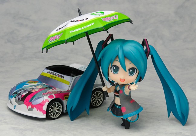 Good Smile Racing - Vocaloid - Hatsune Miku - Nendoroid (#075) - White Ver. Racing Queen (Good Smile Company) photo 5