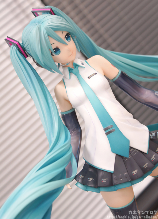 Vocaloid - Hatsune Miku - B-style - 1/4 - V3 (FREEing) photo 4