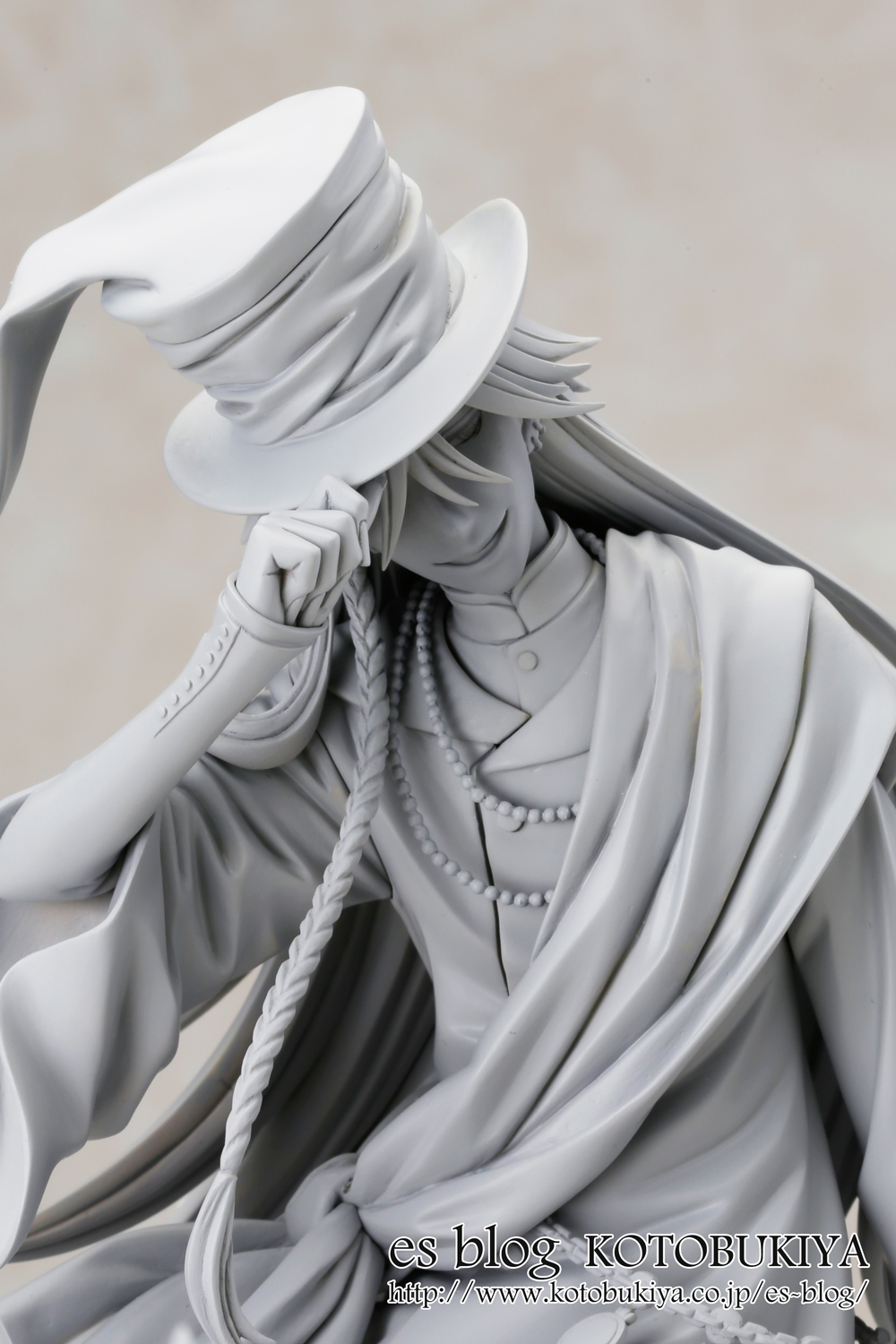 Kuroshitsuji ~Book of Circus~ - Undertaker - ARTFX J - 1/8 (Kotobukiya) photo 6