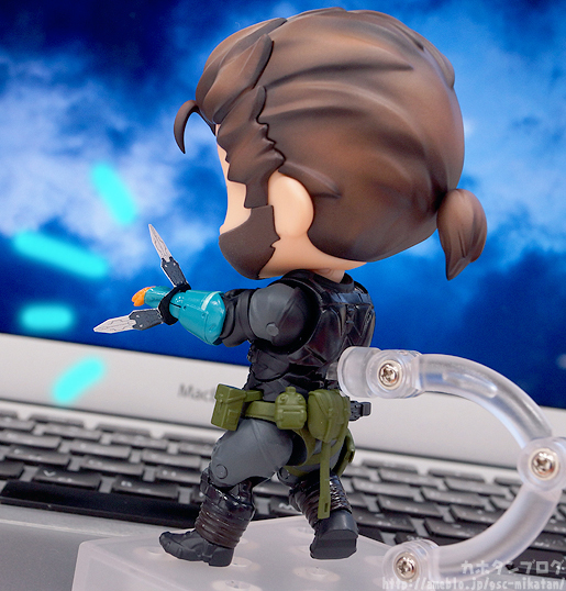 Metal Gear Solid V: The Phantom Pain - Venom Snake - Nendoroid (#565) - Sneaking Suit ver. (Good Smile Company) photo 18