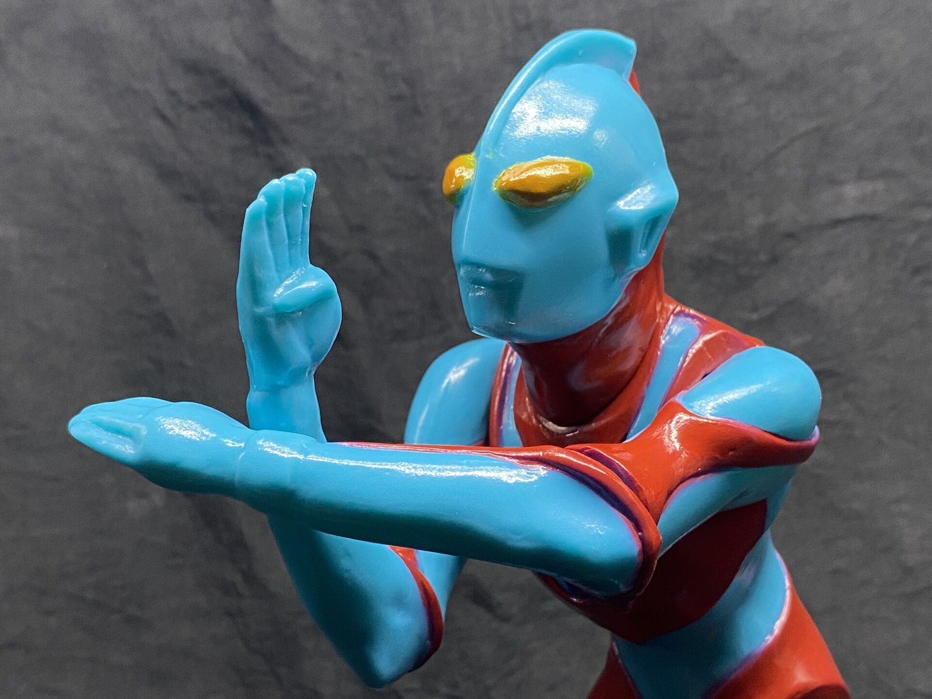 Ultraman - Sofubi Figure - Retro Blue (Hikari Toys) photo 2