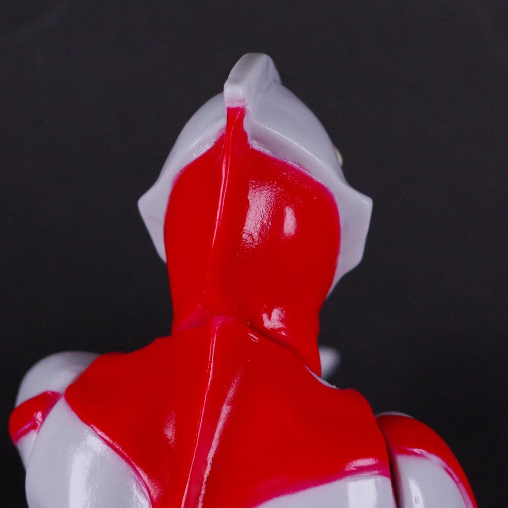 Ultraman - Sofubi Figure (Hikari Toys) photo 4