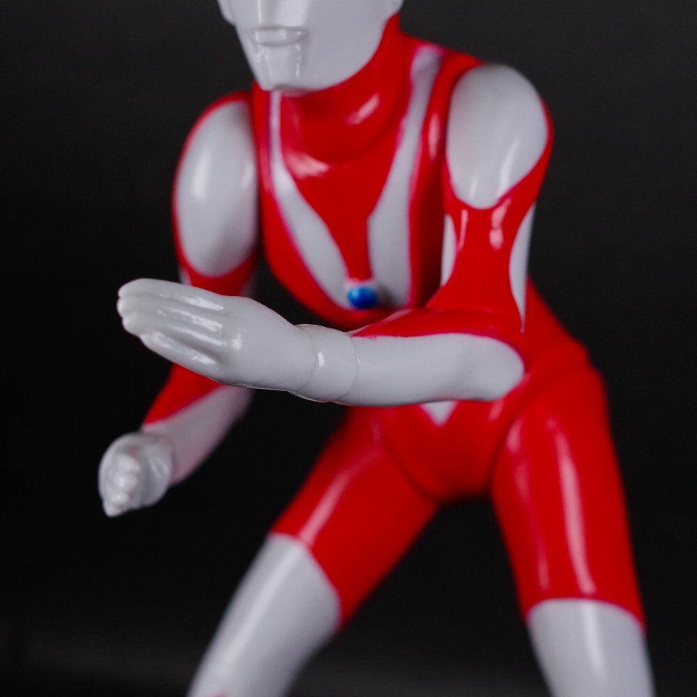 Ultraman - Sofubi Figure (Hikari Toys) photo 6