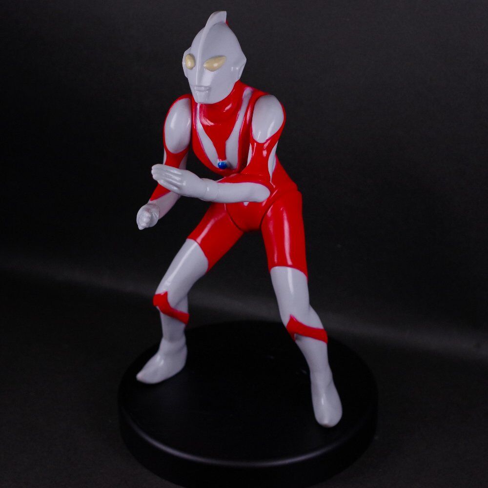 Ultraman - Sofubi Figure (Hikari Toys) photo 13
