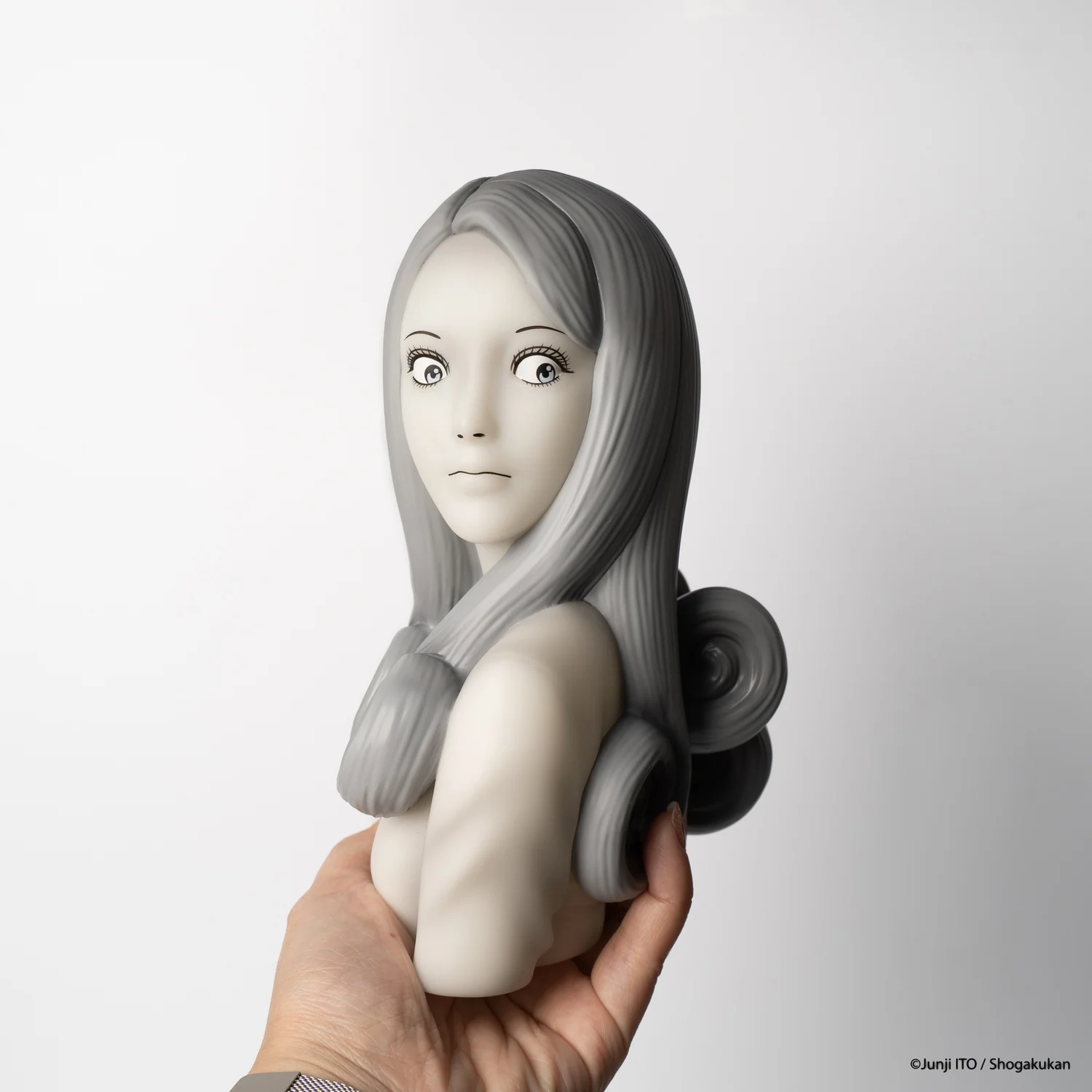 Uzumaki - Goshima Kirie - Bust - Blue Glow (Unbox Industries) photo 4