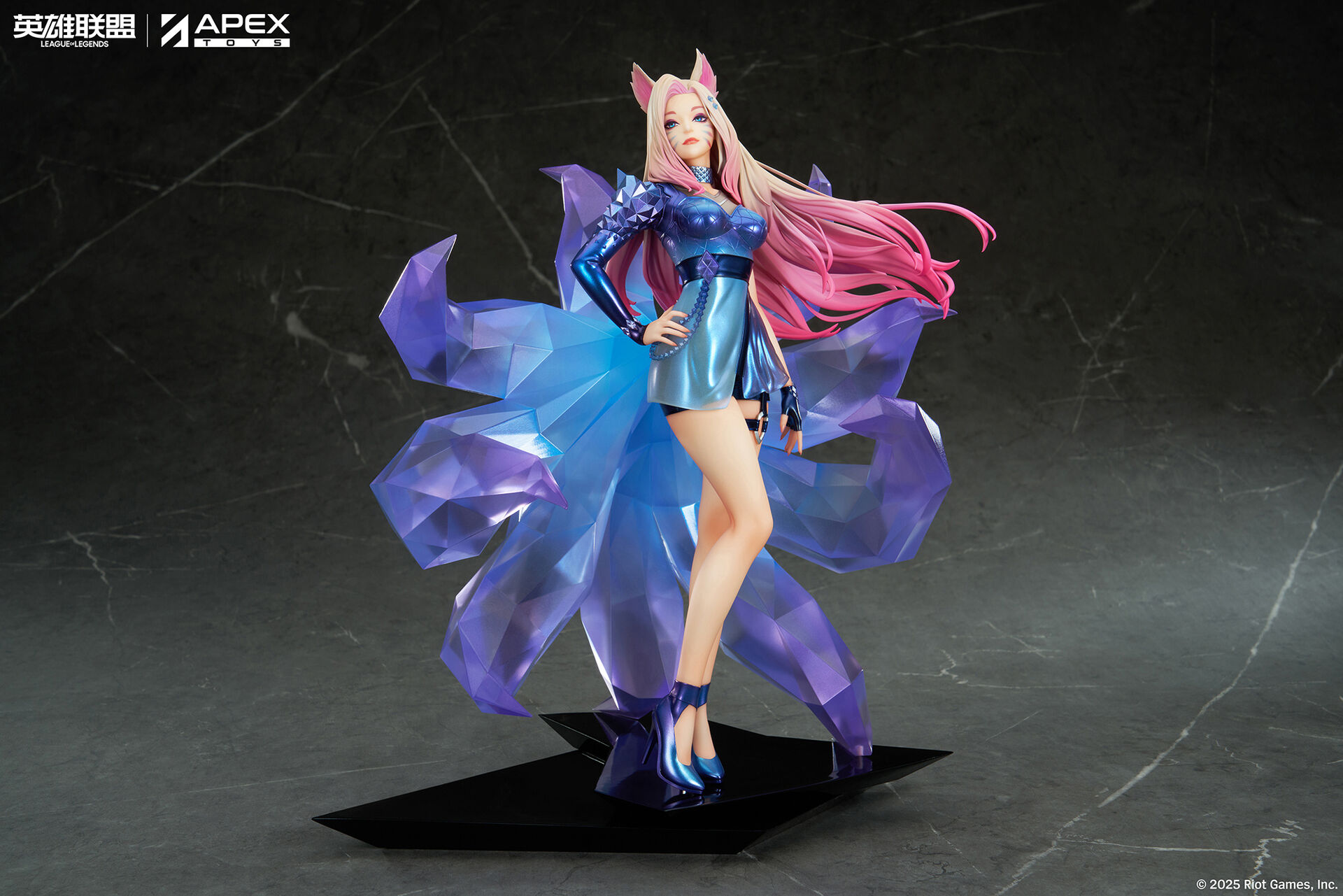 League of Legends - Ahri - 1/7 - K/DA All Out (Apex Innovation) photo 11