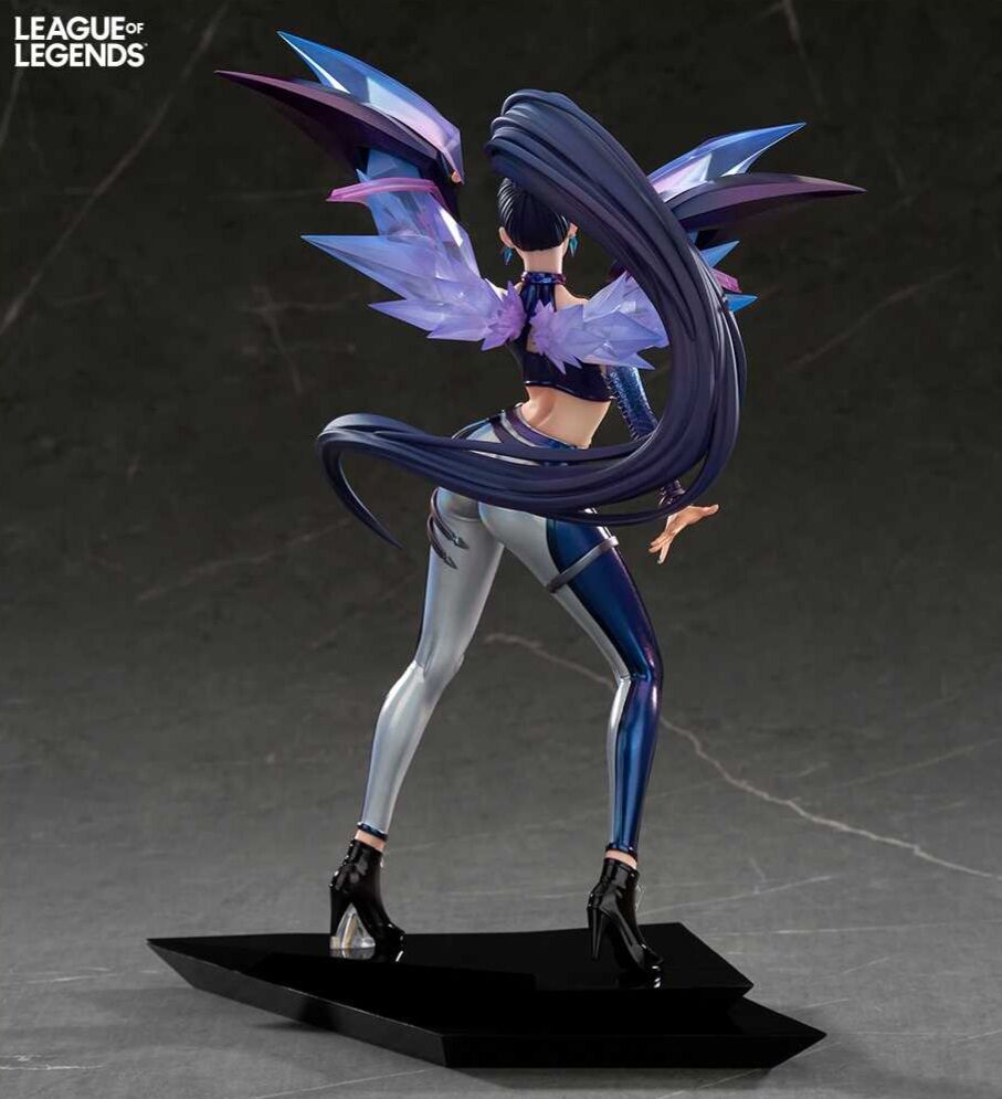 League of Legends - Kai'Sa - 1/7 - K/DA All Out (Apex Innovation) photo 4