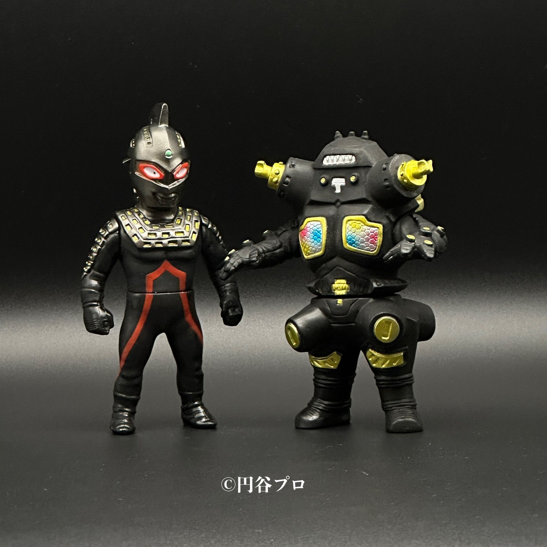 Ultraman Ginga - Ultraseven Dark - Sofubi Figure (Max Toy Japan) photo 7