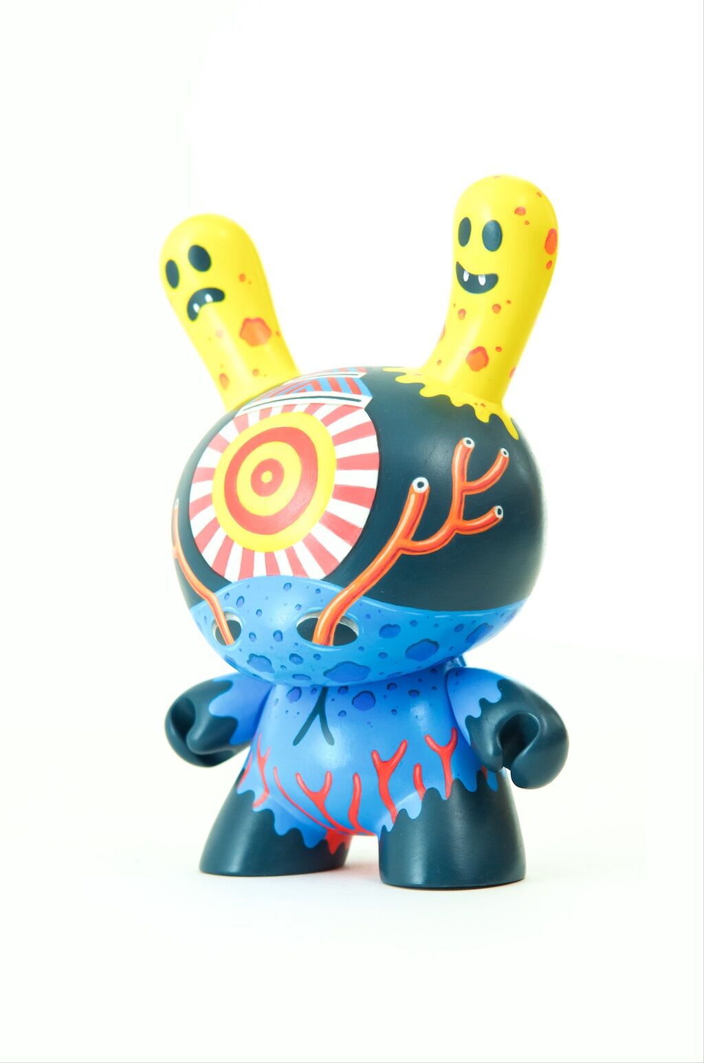 Original - Dunny - Alien in Deeepspaaace! (Clutter, Kidrobot)