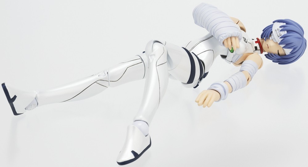 Shin Seiki Evangelion - Ayanami Rei - Fräulein Revoltech (008) - Revoltech - 1/10 (Kaiyodo) photo 3