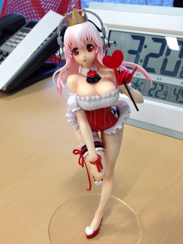 SoniComi (Super Sonico) - Sonico - Sonico-chan and Fairy Tale Special Figure - Queen of Hearts (FuRyu) photo 2