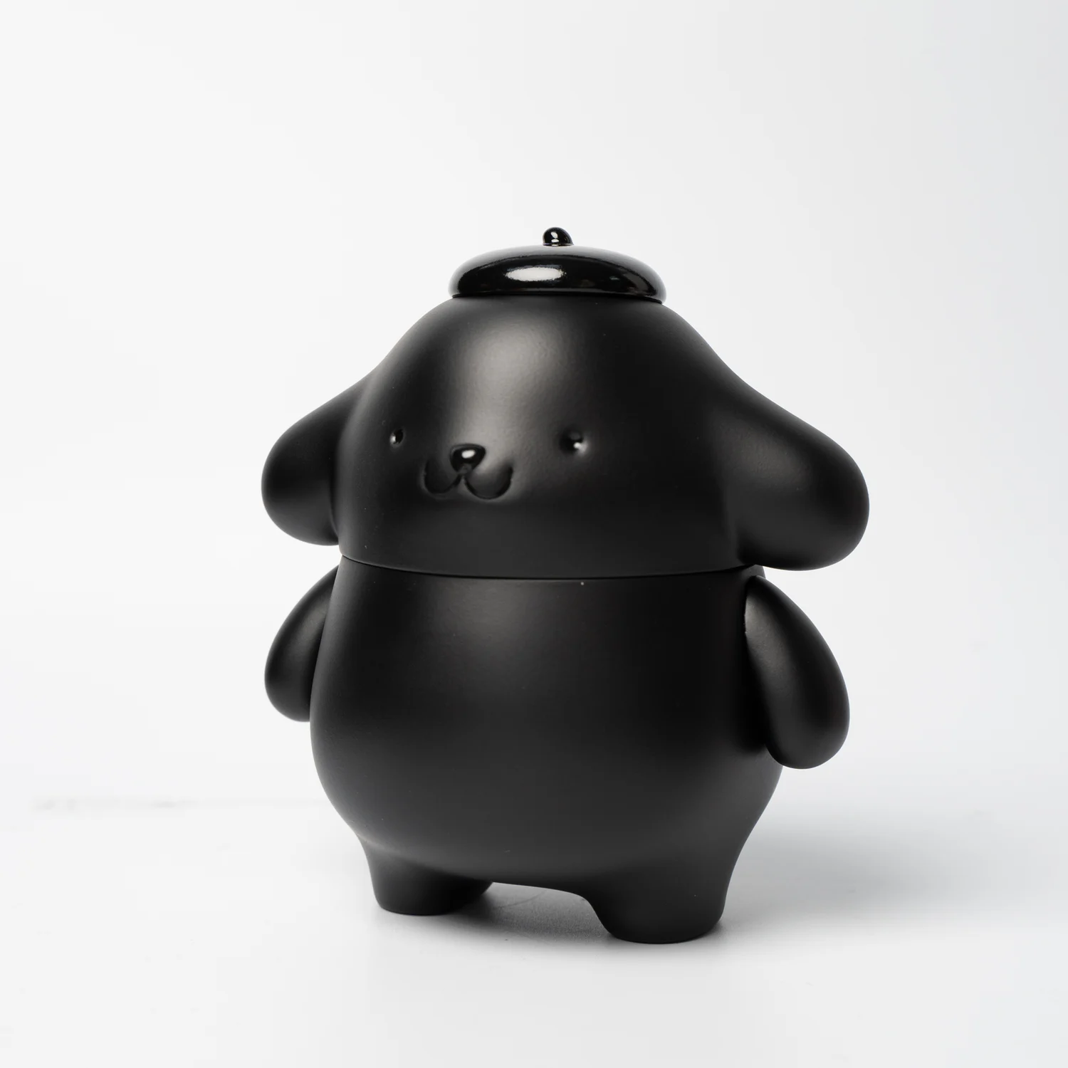 Sanrio Characters - Pompompurin - Sanrio Classics - Unbox in Black (Unbox Industries)