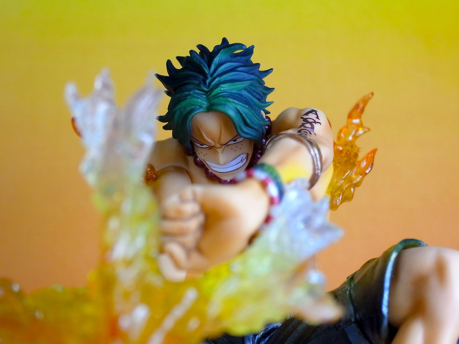 One Piece - Portgas D. Ace - Figuarts ZERO - Battle ver. Juujika , Special Color Edition (Bandai) photo 9