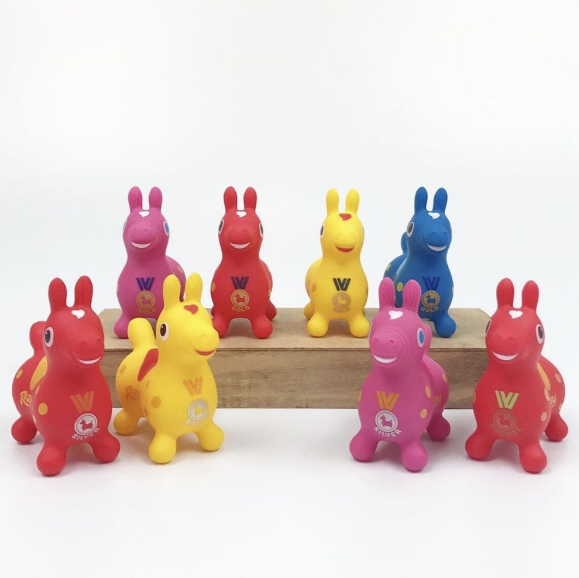 Rody - Rody Mascot - Medal and Sports - Basketball (Wizard Inc.) photo 11