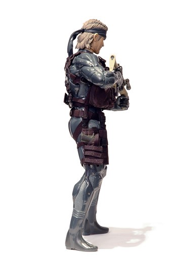 Metal Gear Solid 4: Guns of the Patriots - Solid Snake - Real Action Heroes (#359) - 1/6 - Old ver. (Medicom Toy) photo 5