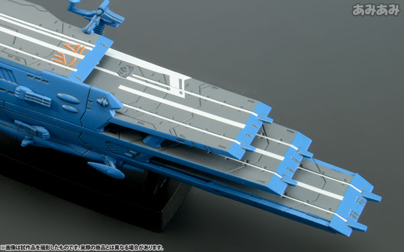 Uchuu Senkan Yamato 2199 - Cosmo Fleet Special - Guipellon Class Multiple Flight Deck Astro Carrier Schderg (MegaHouse) photo 19