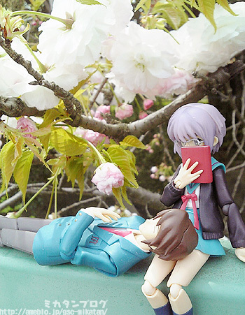 Suzumiya Haruhi no Yuuutsu - Nagato Yuki - Figma (#001) - School Uniform Ver. (Max Factory) photo 3