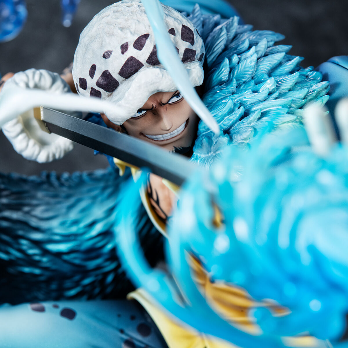 One Piece - Trafalgar Law - Portrait Of Pirates "WA-MAXIMUM" - Kakusei (MegaHouse) photo 12