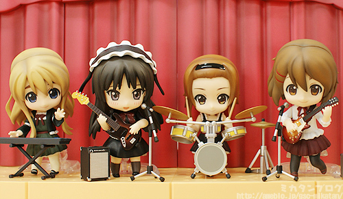 K-ON! - Akiyama Mio - Nendoroid  (#101) - Live Stage Set (Good Smile Company) photo 4