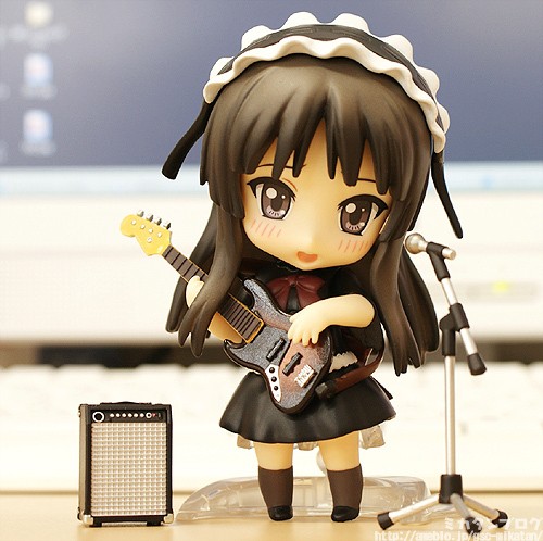 K-ON! - Akiyama Mio - Nendoroid  (#101) - Live Stage Set (Good Smile Company) photo 18