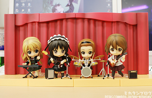 K-ON! - Tainaka Ritsu - Nendoroid  (#101) - Live Stage Set (Good Smile Company) photo 2