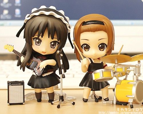 K-ON! - Tainaka Ritsu - Nendoroid  (#101) - Live Stage Set (Good Smile Company) photo 11