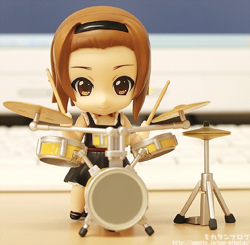 K-ON! - Tainaka Ritsu - Nendoroid  (#101) - Live Stage Set (Good Smile Company) photo 17