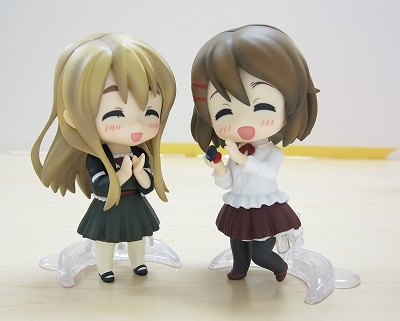 K-ON! - Hirasawa Yui - Nendoroid  (#110) - Live Stage Ver. (Good Smile Company) photo 17