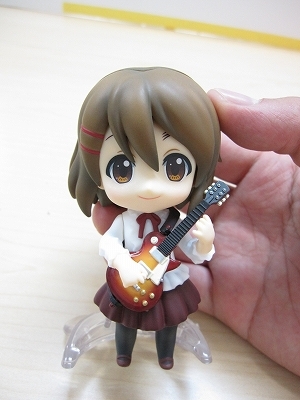 K-ON! - Hirasawa Yui - Nendoroid  (#110) - Live Stage Ver. (Good Smile Company) photo 19