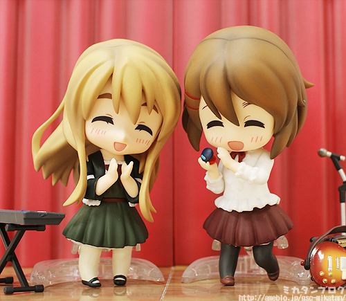 K-ON! - Kotobuki Tsumugi - Nendoroid  (#110) - Live Stage Ver. (Good Smile Company) photo 5